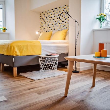 Best Inn Poznan Apartament Orzeszkowej Екстер'єр фото