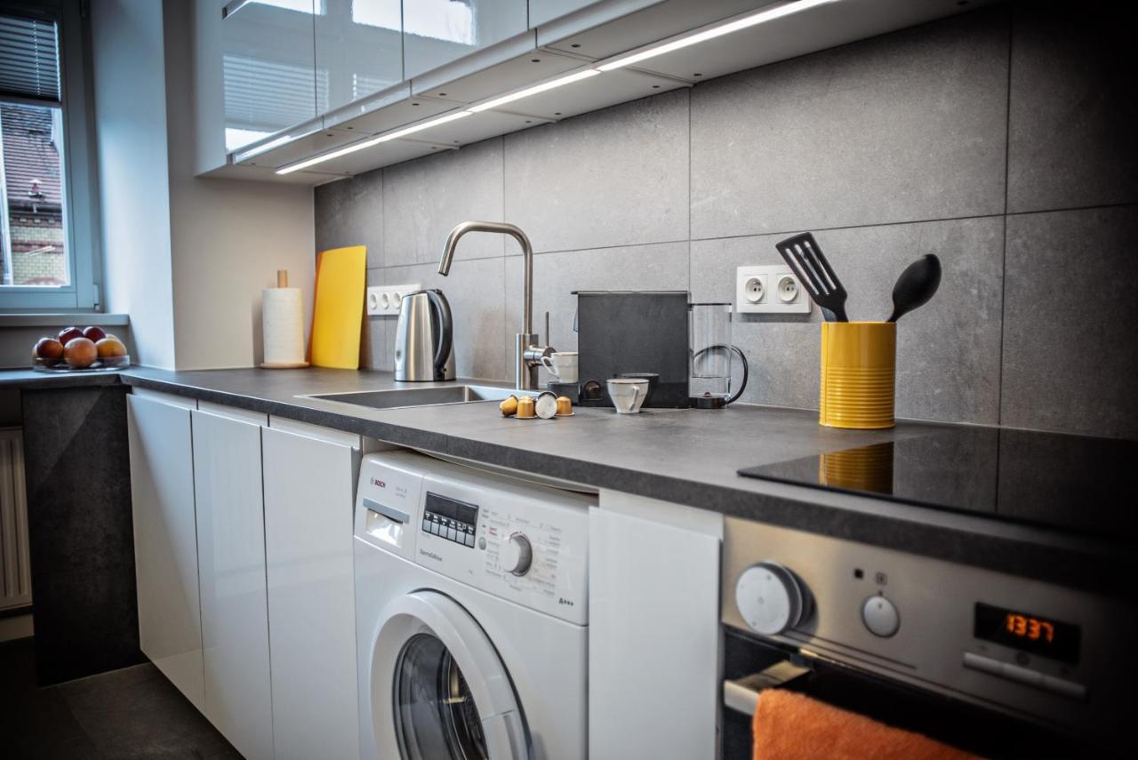 Best Inn Poznan Apartament Orzeszkowej Екстер'єр фото