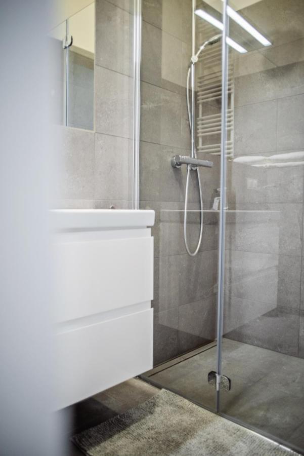 Best Inn Poznan Apartament Orzeszkowej Екстер'єр фото