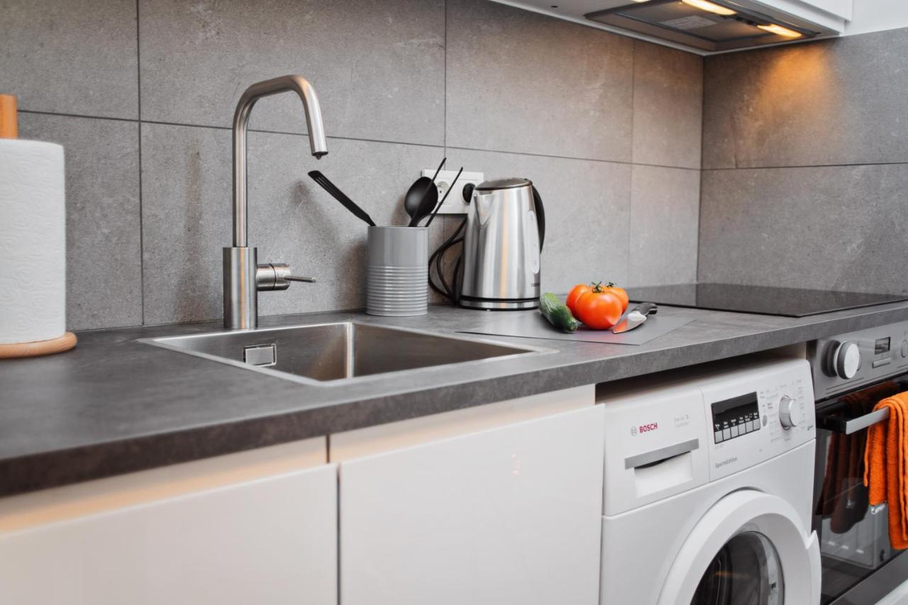 Best Inn Poznan Apartament Orzeszkowej Екстер'єр фото